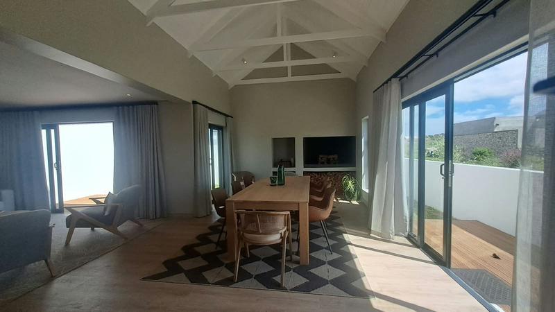 2 Bedroom Property for Sale in Stilbaai Wes Western Cape